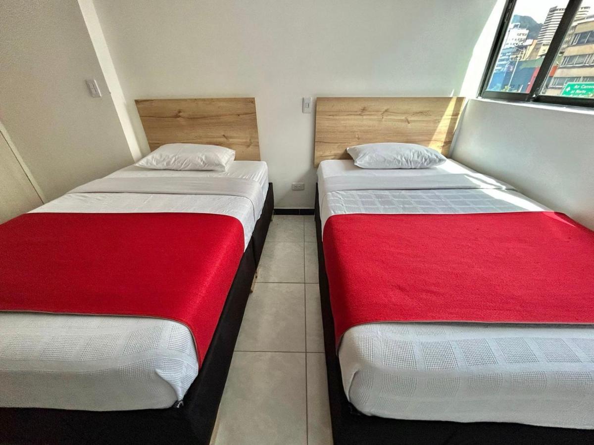 Hotel Urban Center Богота Экстерьер фото