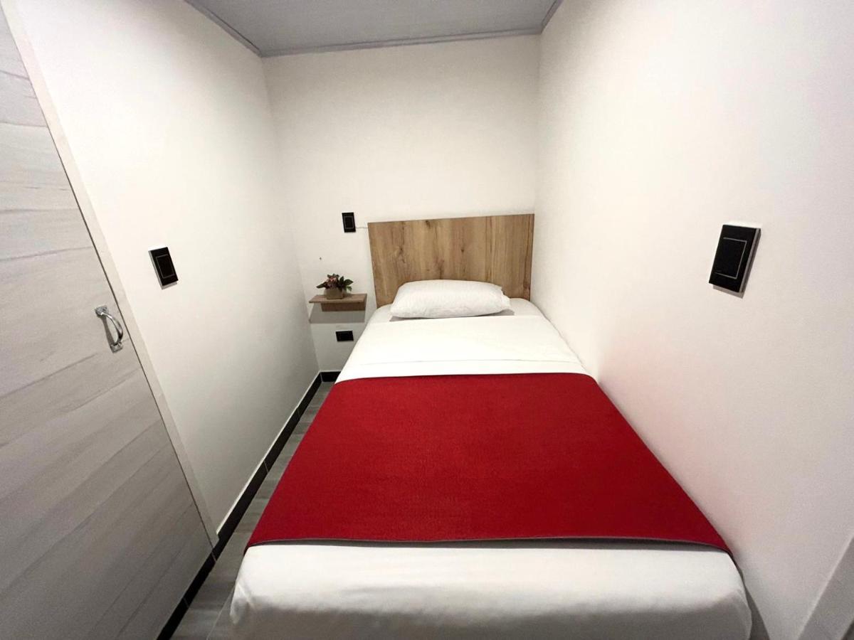 Hotel Urban Center Богота Экстерьер фото