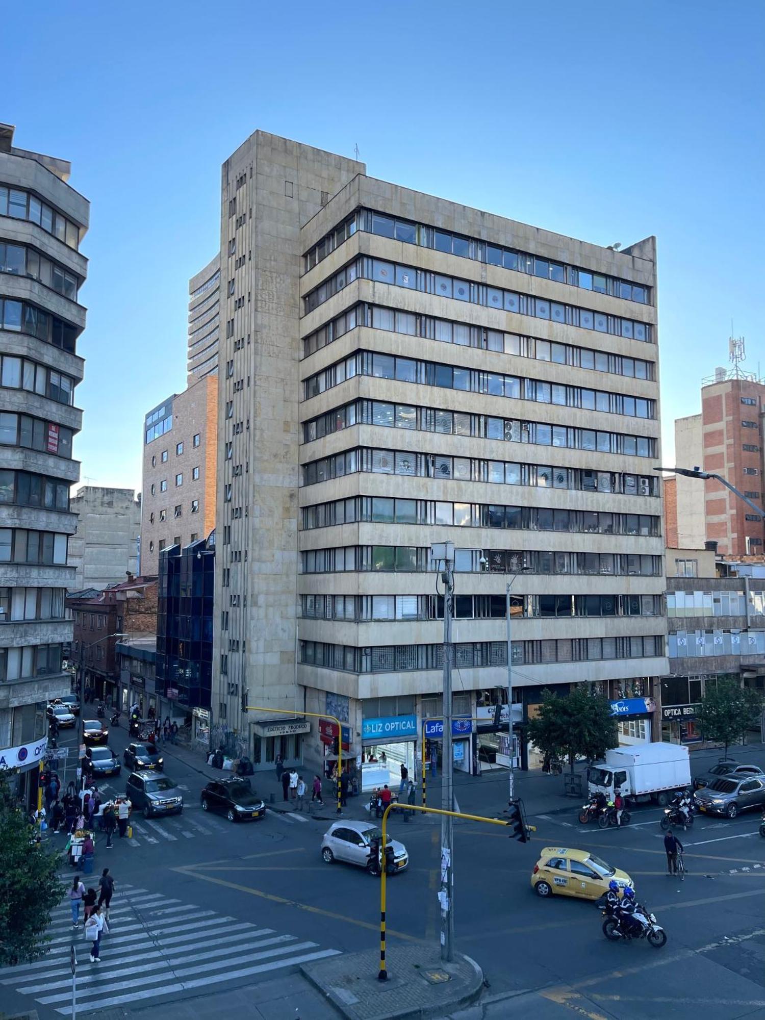 Hotel Urban Center Богота Экстерьер фото