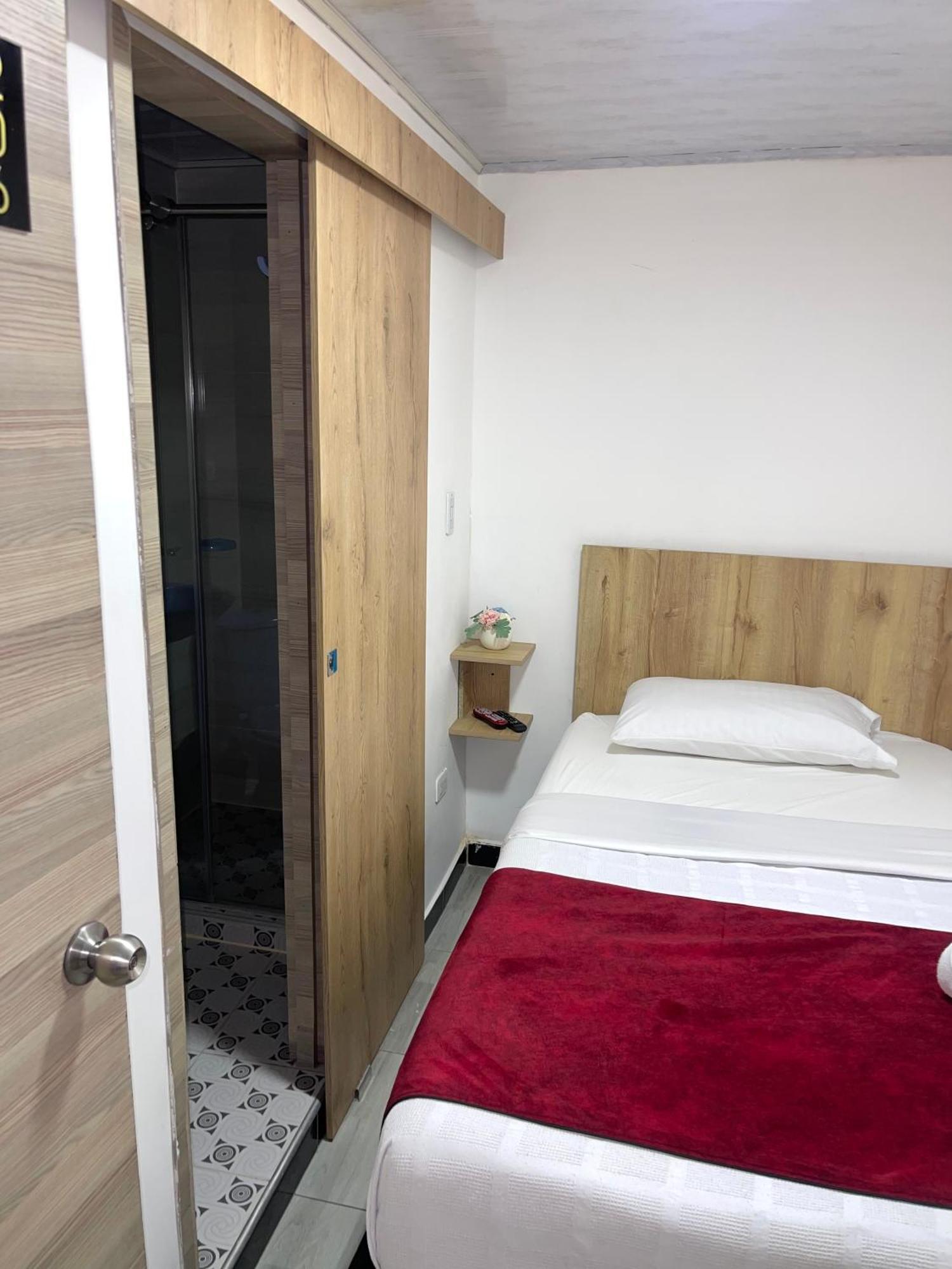 Hotel Urban Center Богота Экстерьер фото